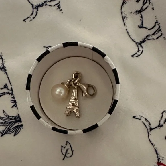 Eiffel Tower Charm with Pearl Accent Thomas sabo - Picture 1 of 1